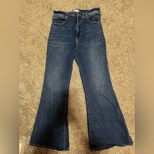Abercrombie The Flare Ultra High rise jeans
